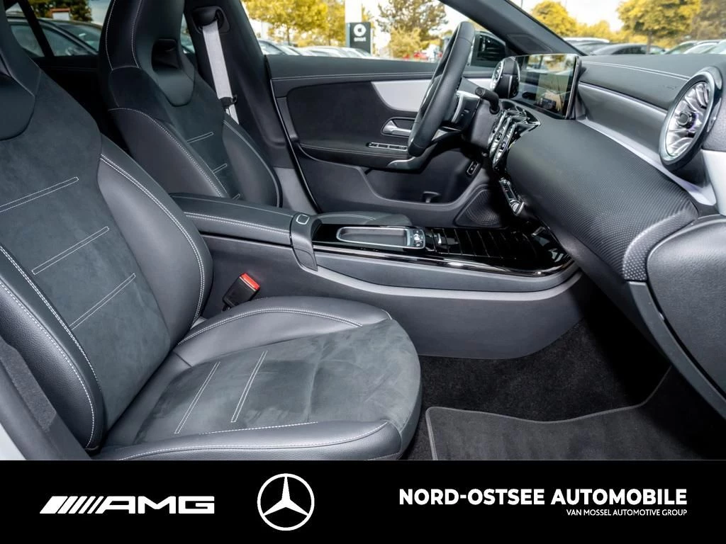 Mercedes-Benz CLA 200 AMG COUPÉ ADV.+ NIGHT MBUX SHZ AMG Line
