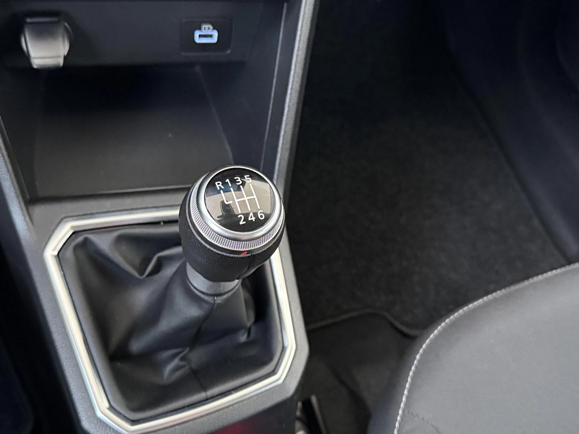 Dacia-Sandero Stepway-image-14