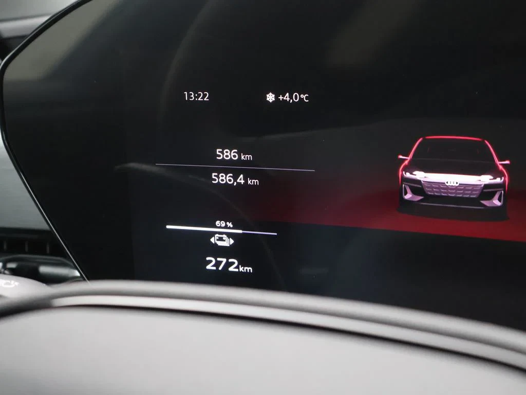Audi-A6 Sportback e-tron-image-20