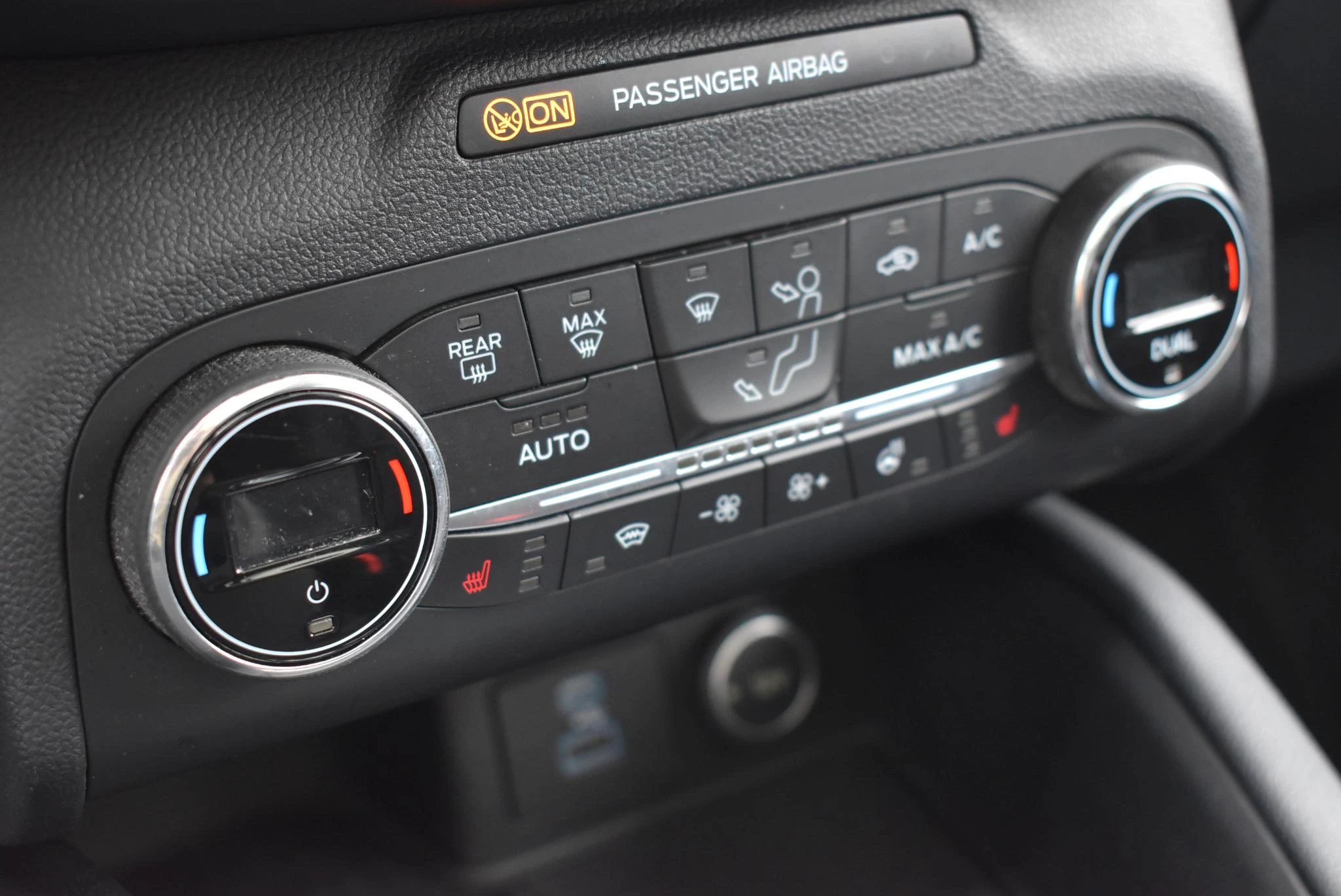 Ford-Kuga-image-35