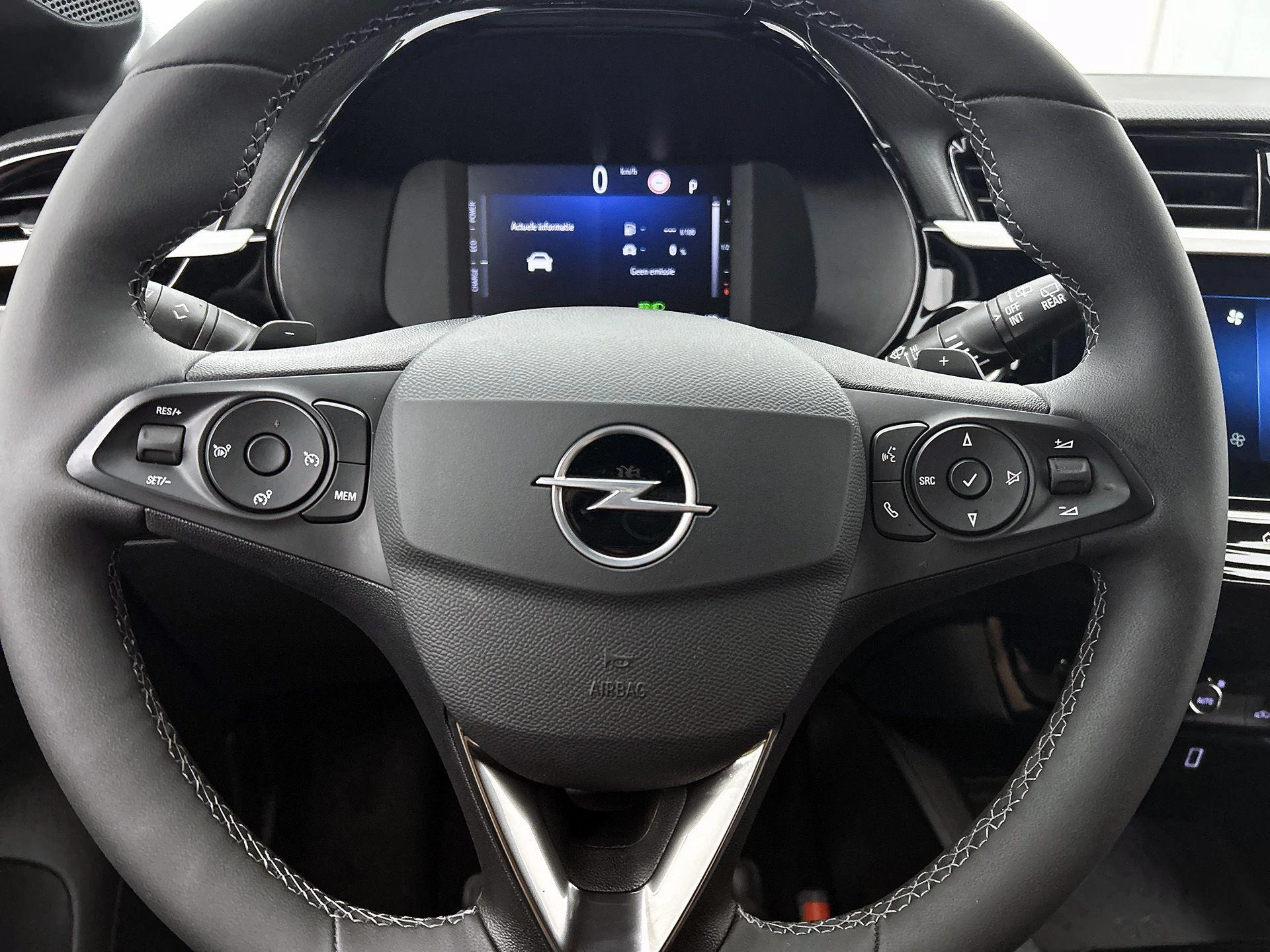 Opel-Corsa-image-18