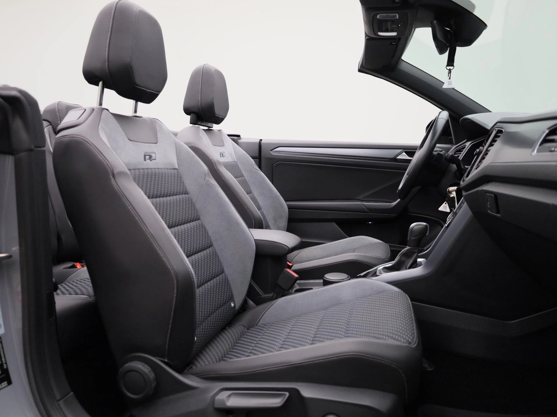 Volkswagen T-Roc Cabrio 1.5 TSI R-Line