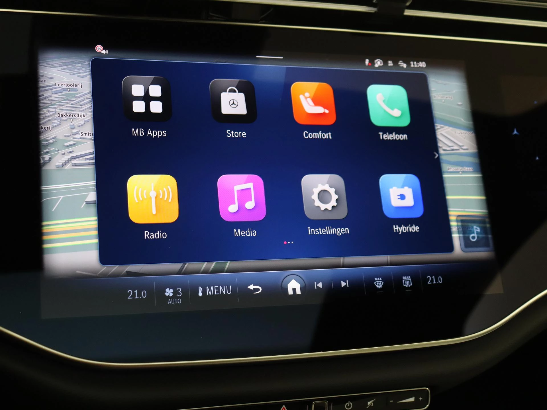 Mercedes-Benz-E-Klasse-image-18