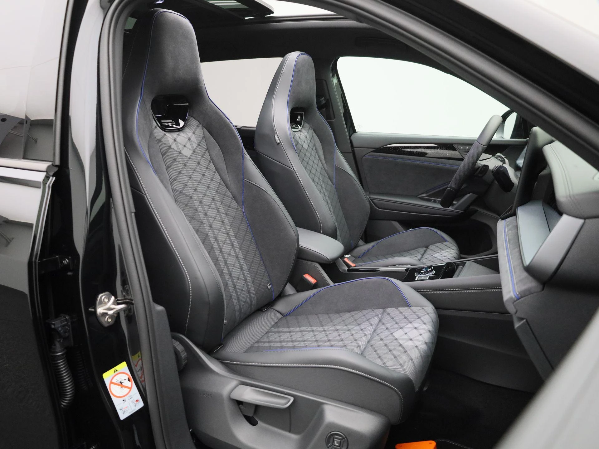 Volkswagen-Tayron-image-32