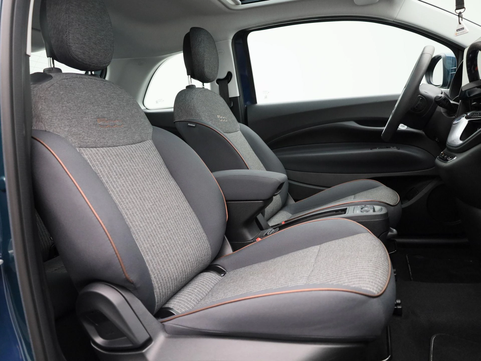 Fiat-500e-image-29
