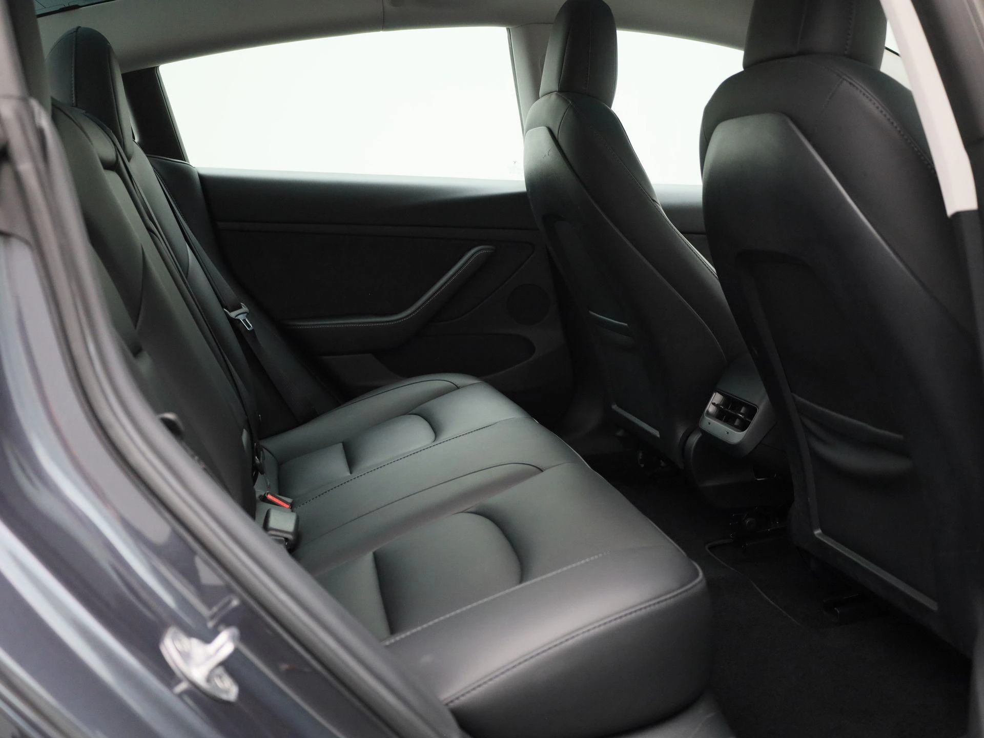 Tesla Model 3 Standard Range Autopilot