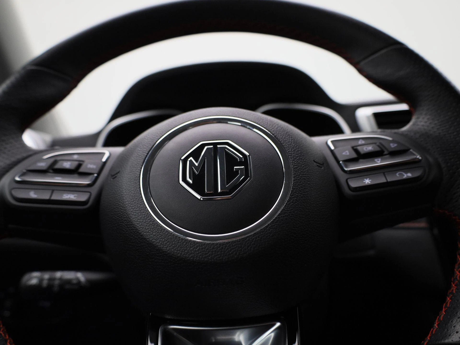 MG-ZS-image-29