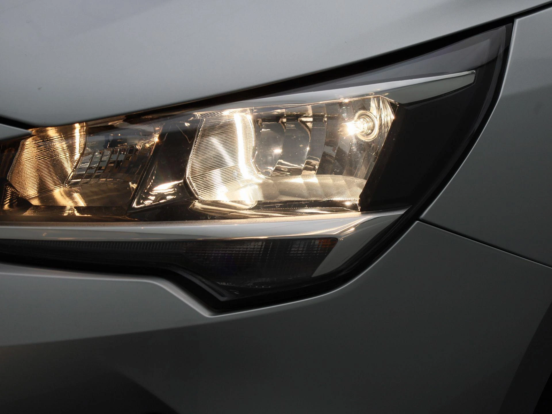 Opel-Corsa-image-12