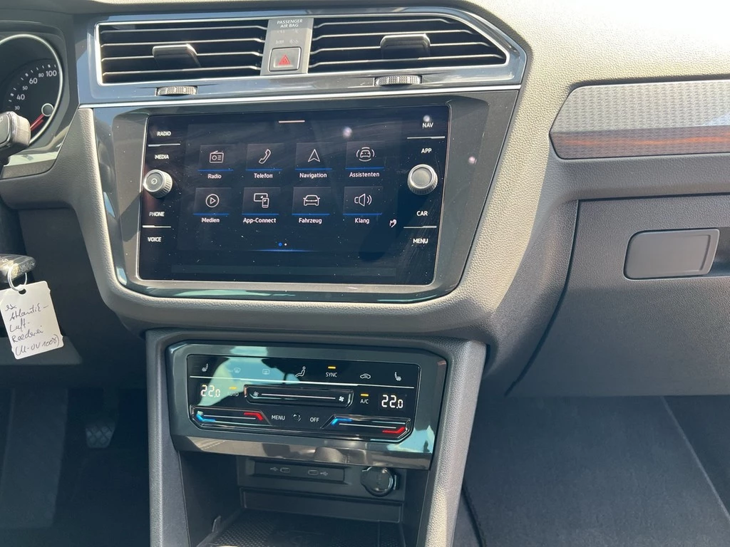 Volkswagen Tiguan 1.5 TSI Life *Navi*APP*Kamera*AHK*
