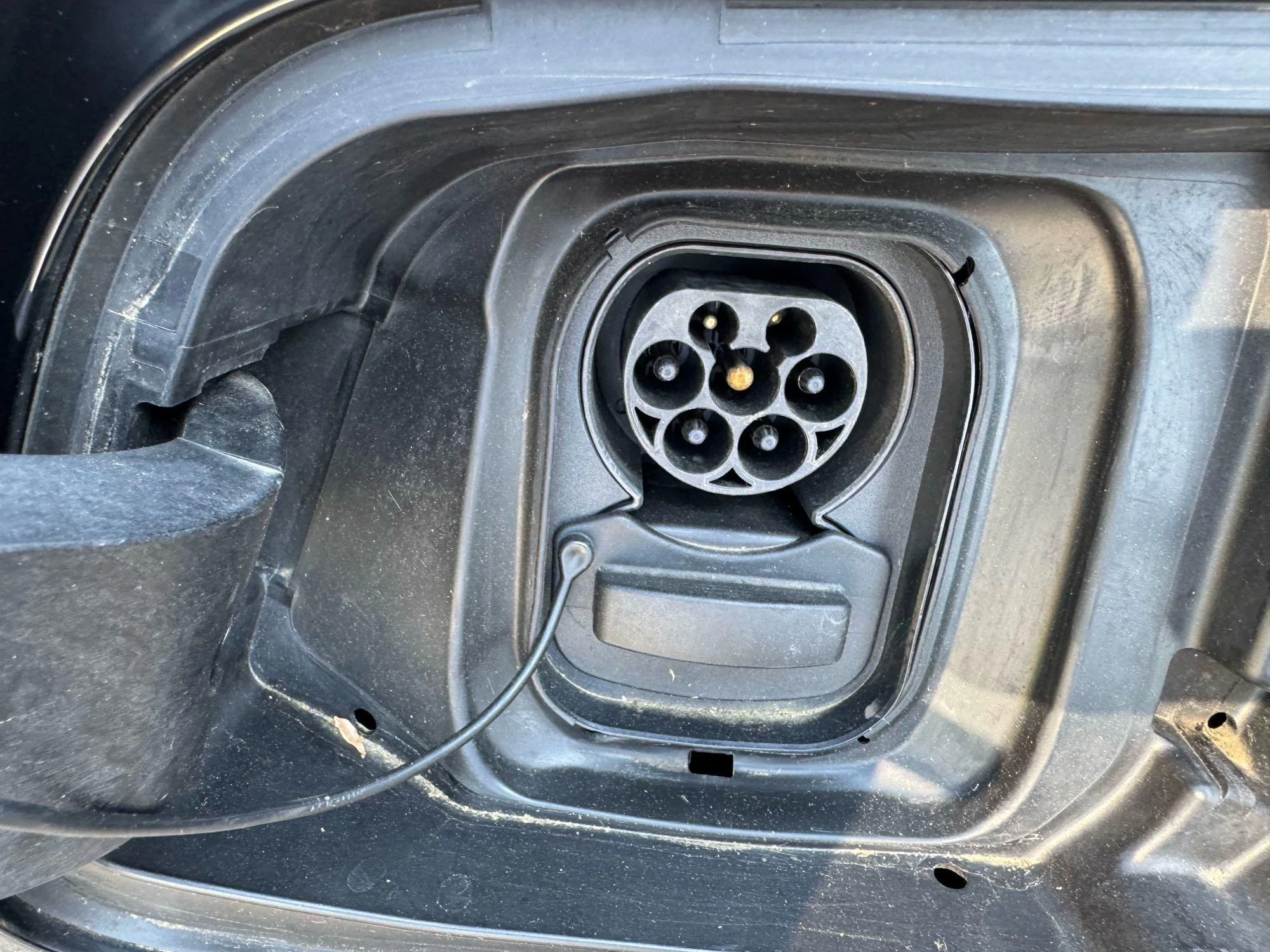 Peugeot-e-2008-image-17