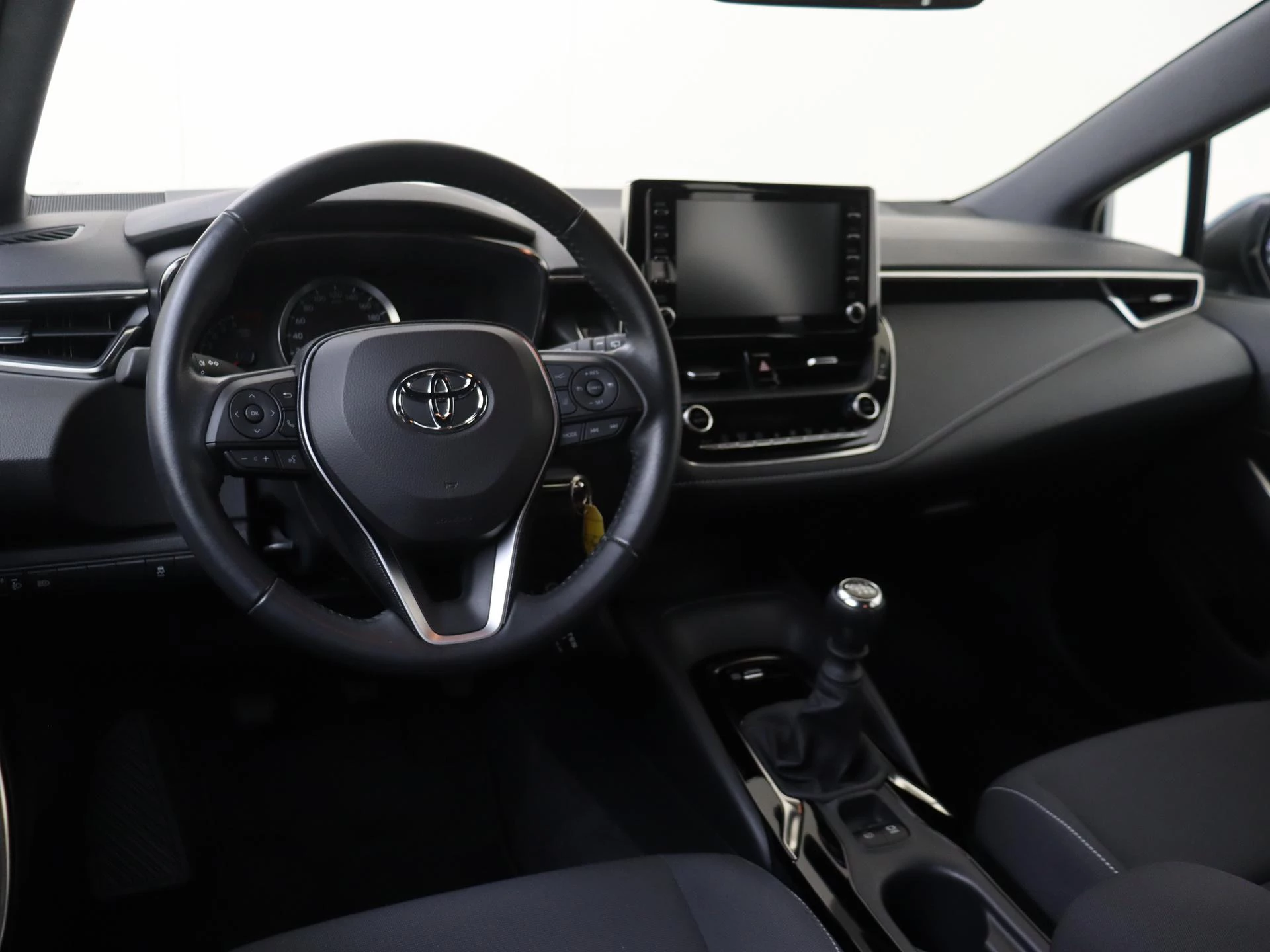 Toyota-Corolla Touring Sports-image-12