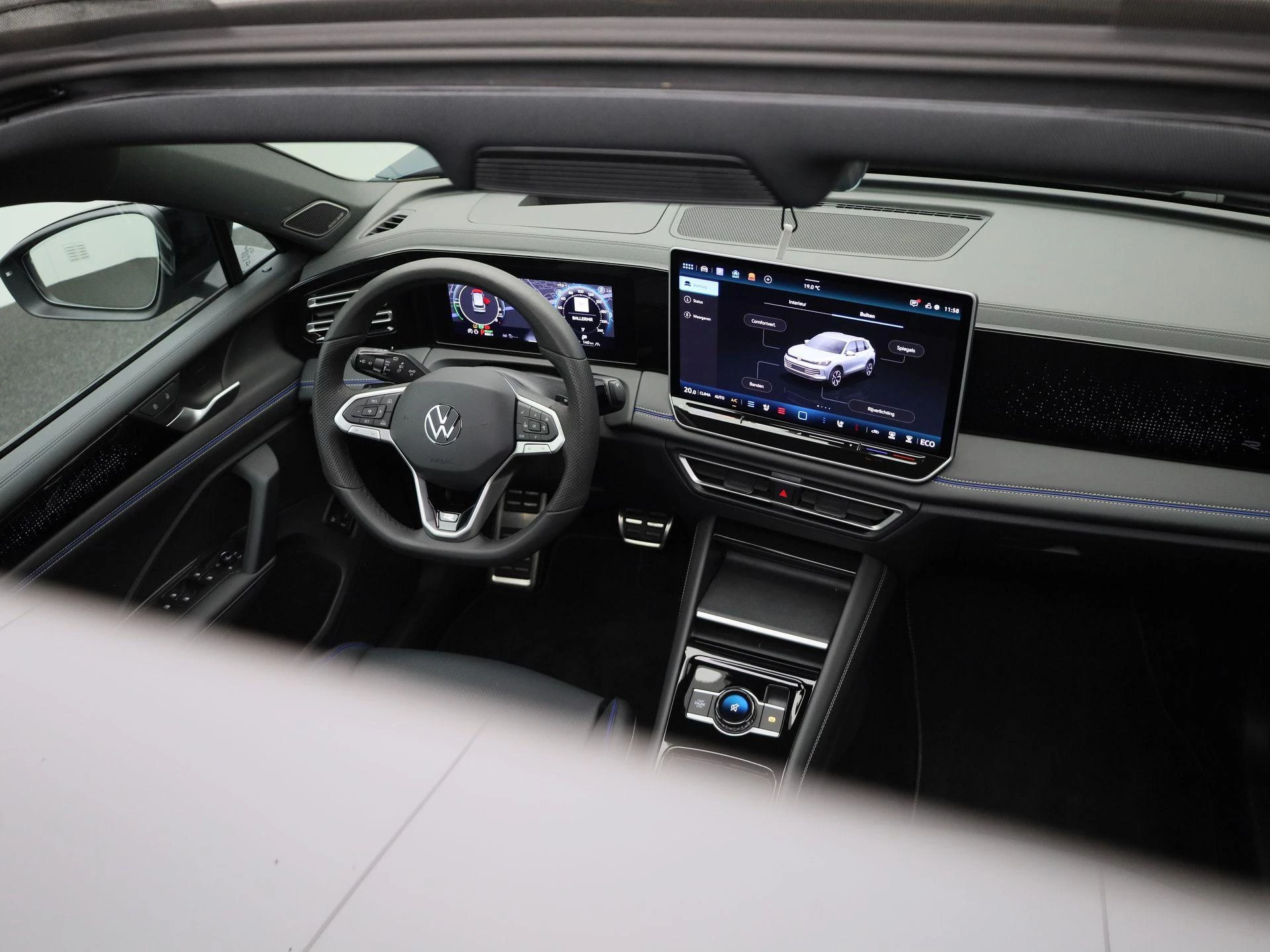 Volkswagen-Tiguan-image-52