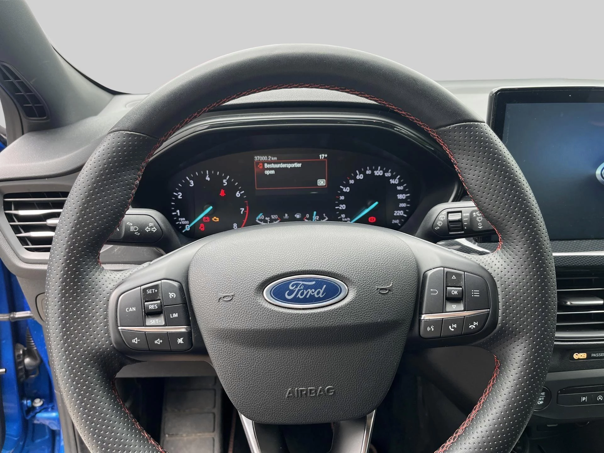 Ford Focus 1.0i EcoBoost MHEV 92kW ST-Line