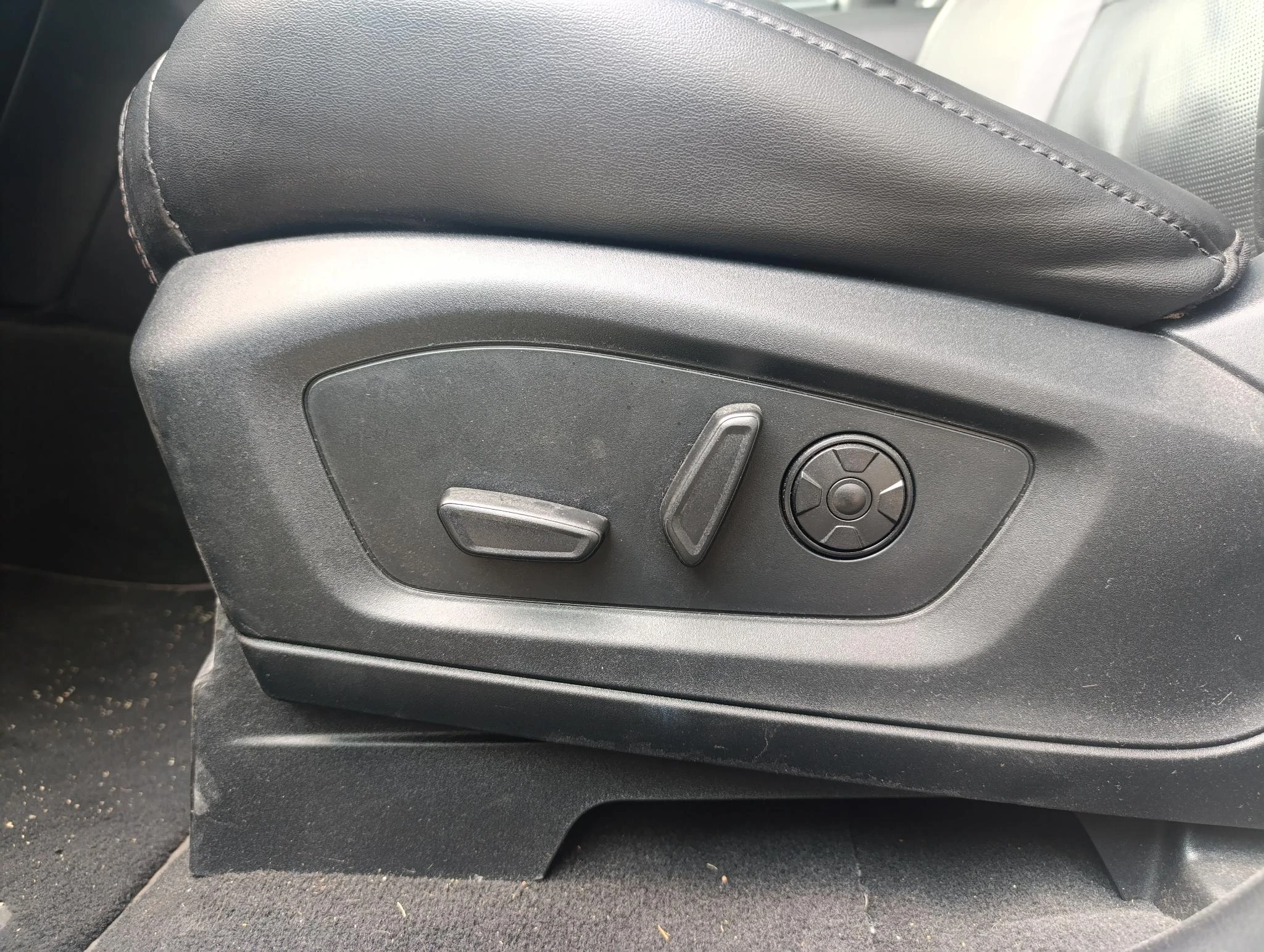 Ford-Explorer-image-21