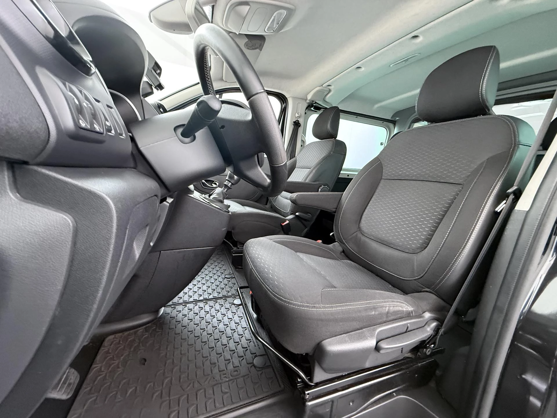 Opel Vivaro 1.6 CDTI L2H1 DC Sport EcoFlex
