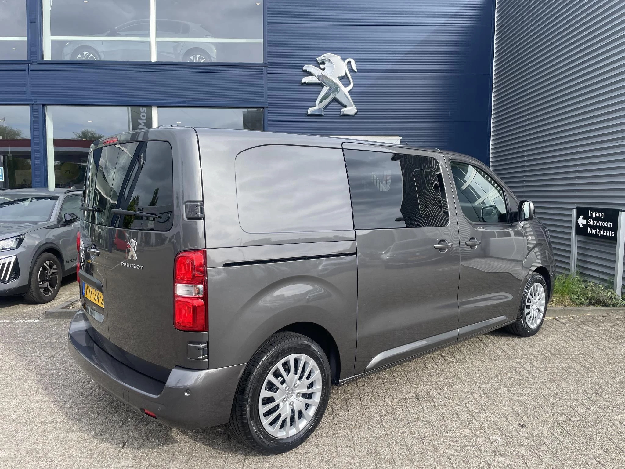 Peugeot-Expert-image-6