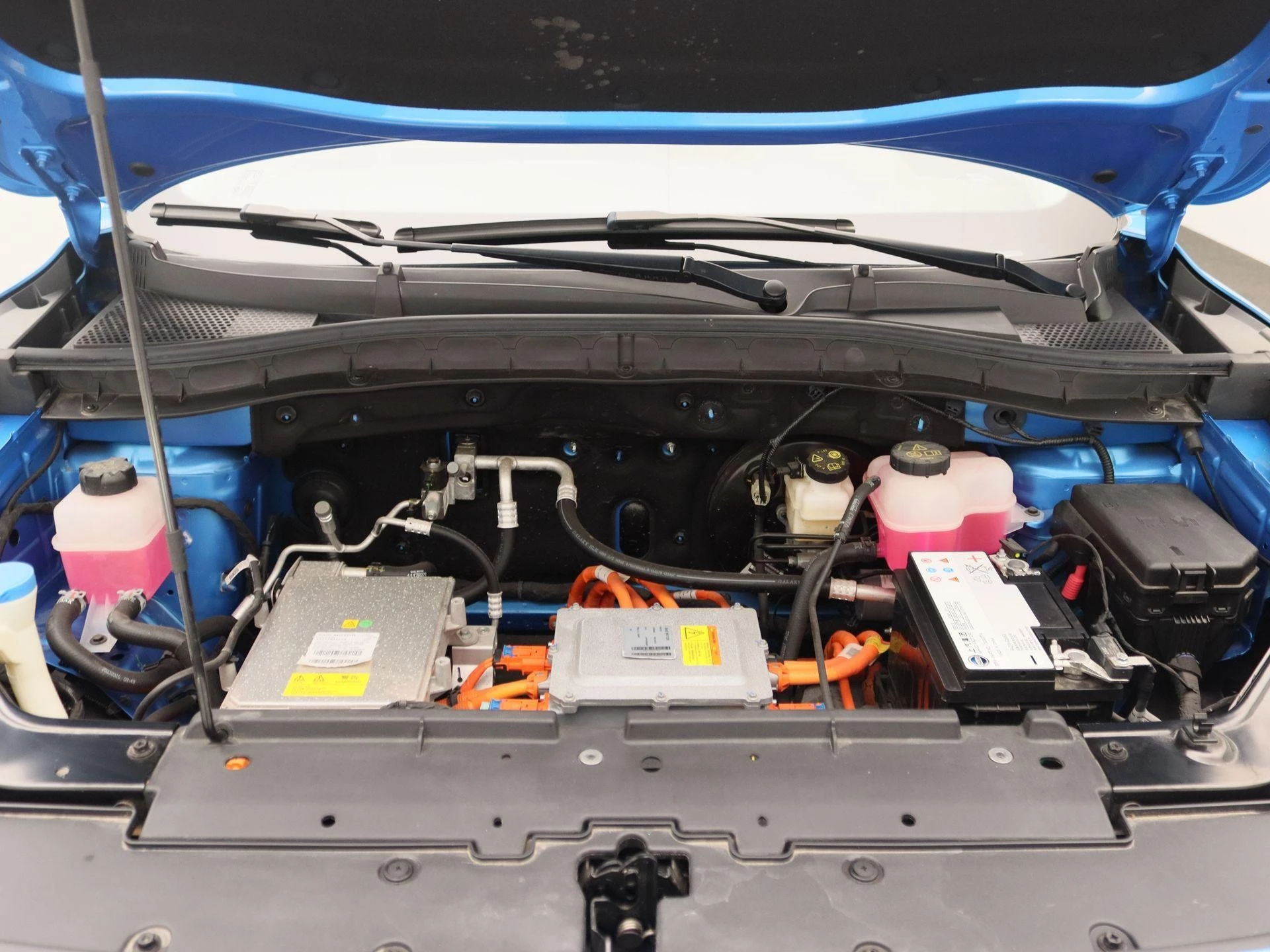 MG ZS EV Standard Range Luxury 50 kWh