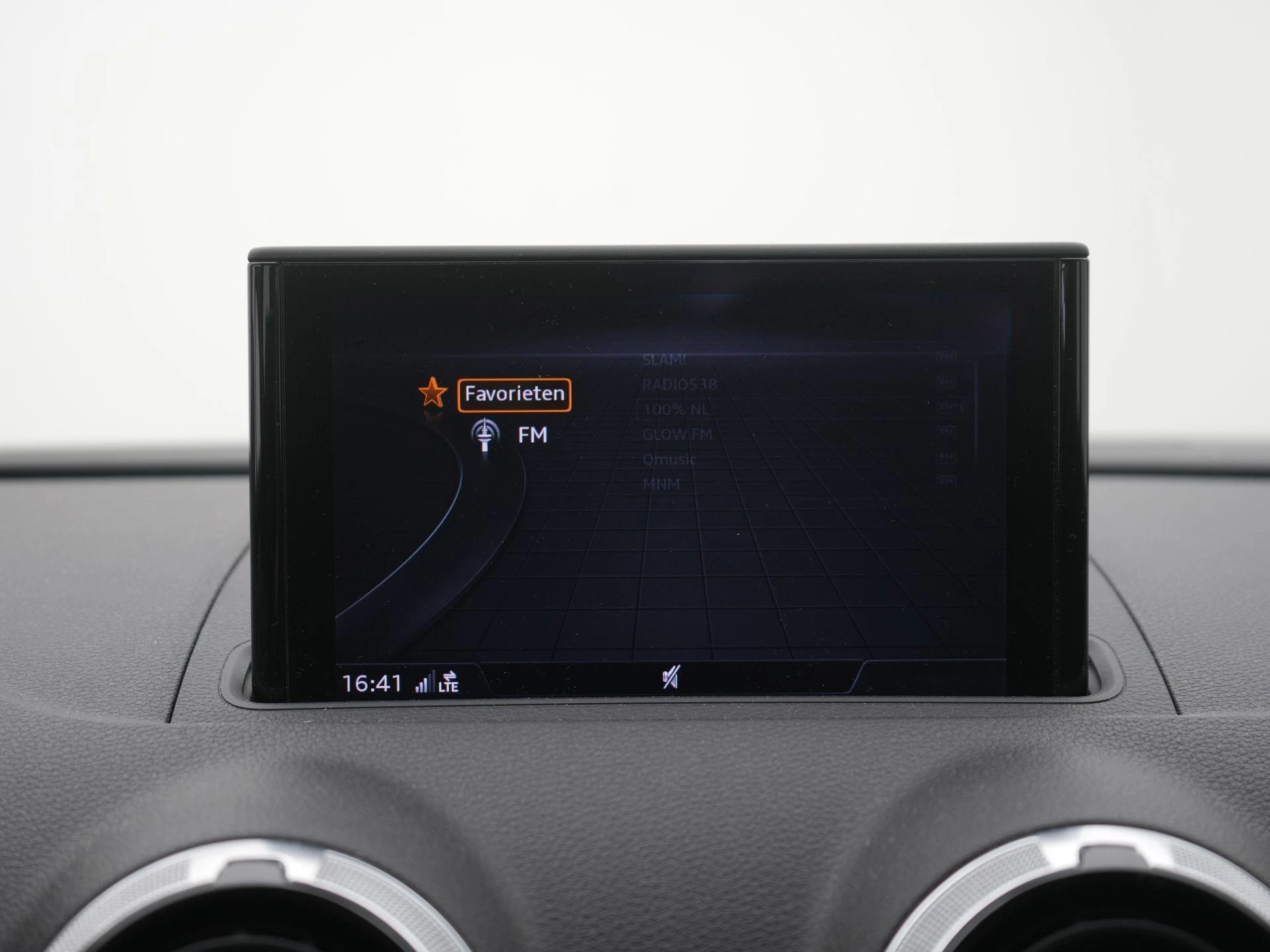 Audi-A3-image-17