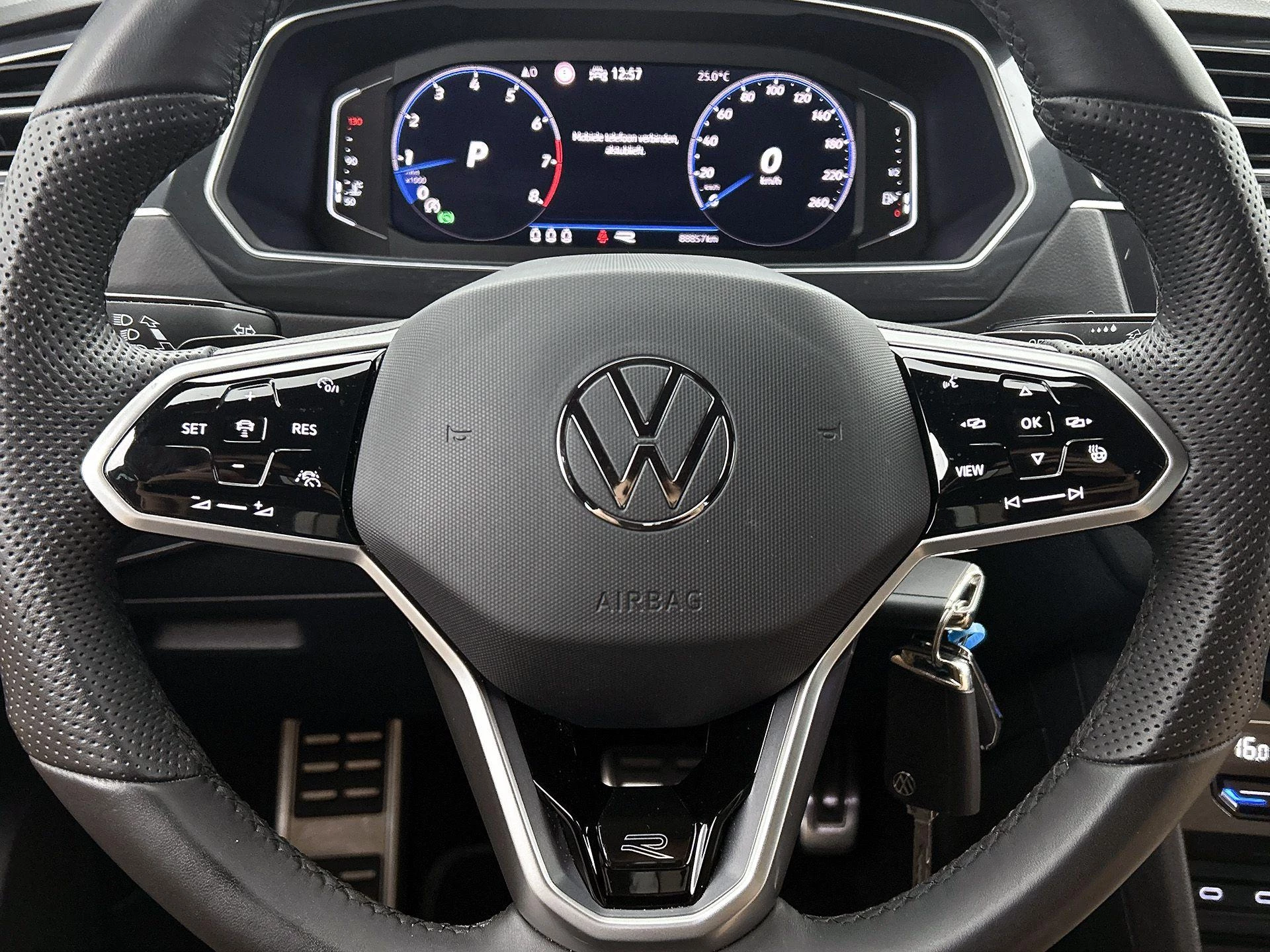Volkswagen-Tiguan-image-41
