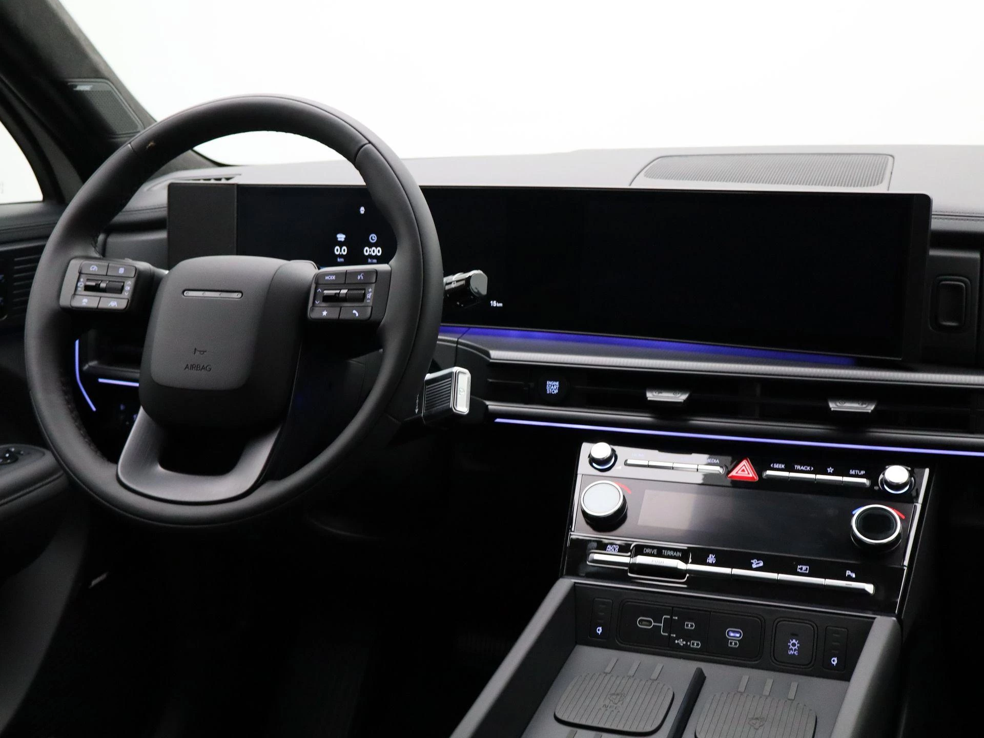 Hyundai-Santa Fe-image-34