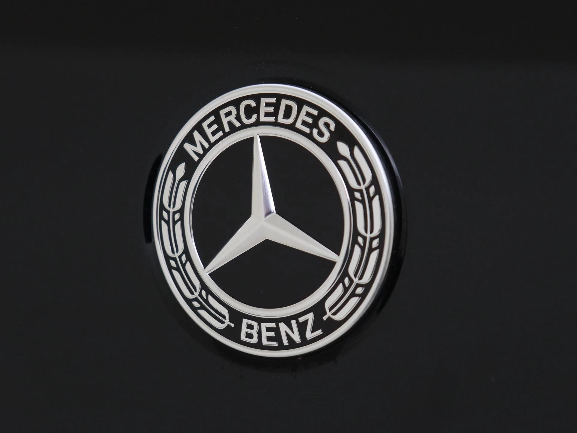 Mercedes-Benz-CLA-image-27