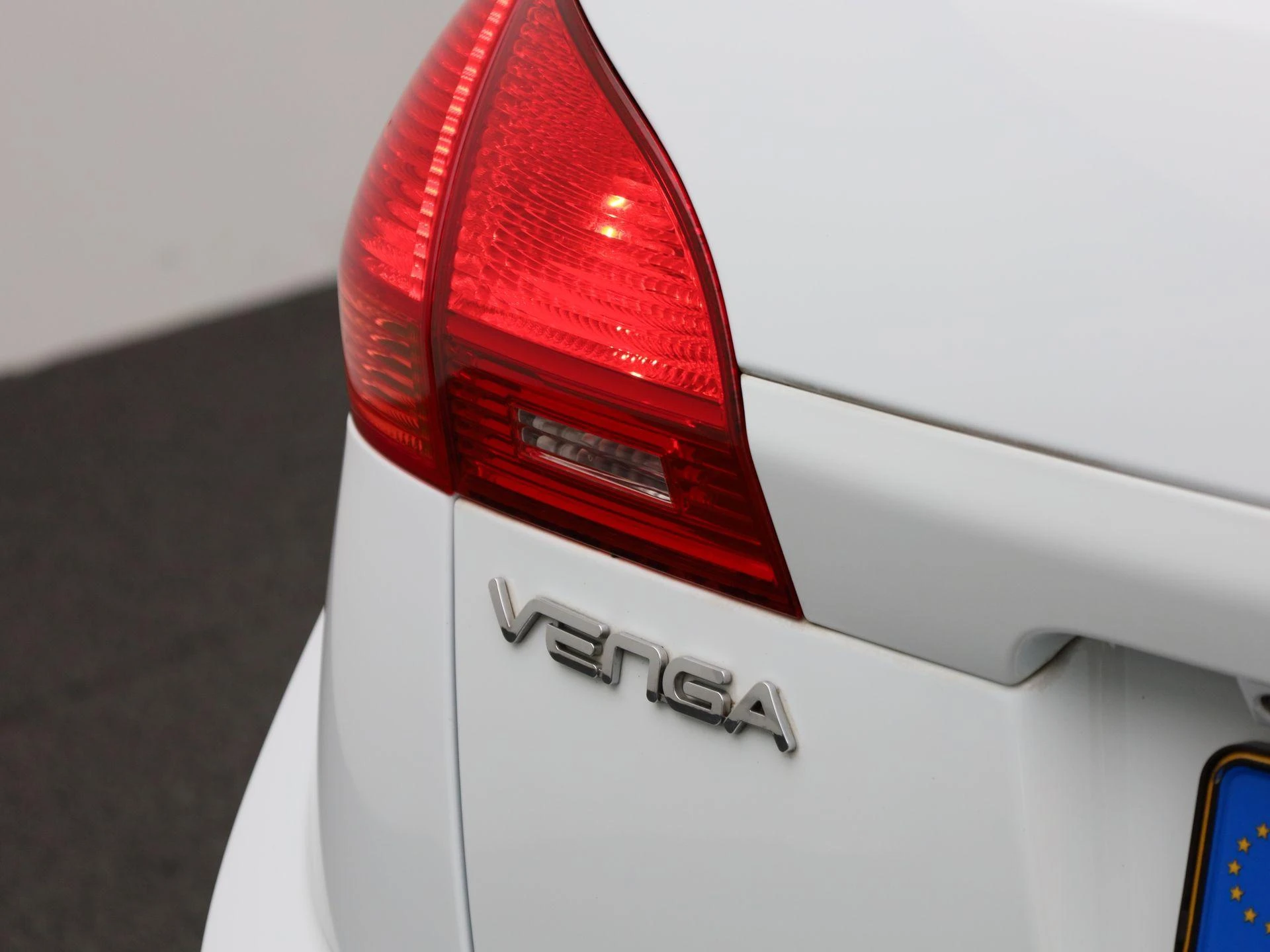 Kia-Venga-image-40