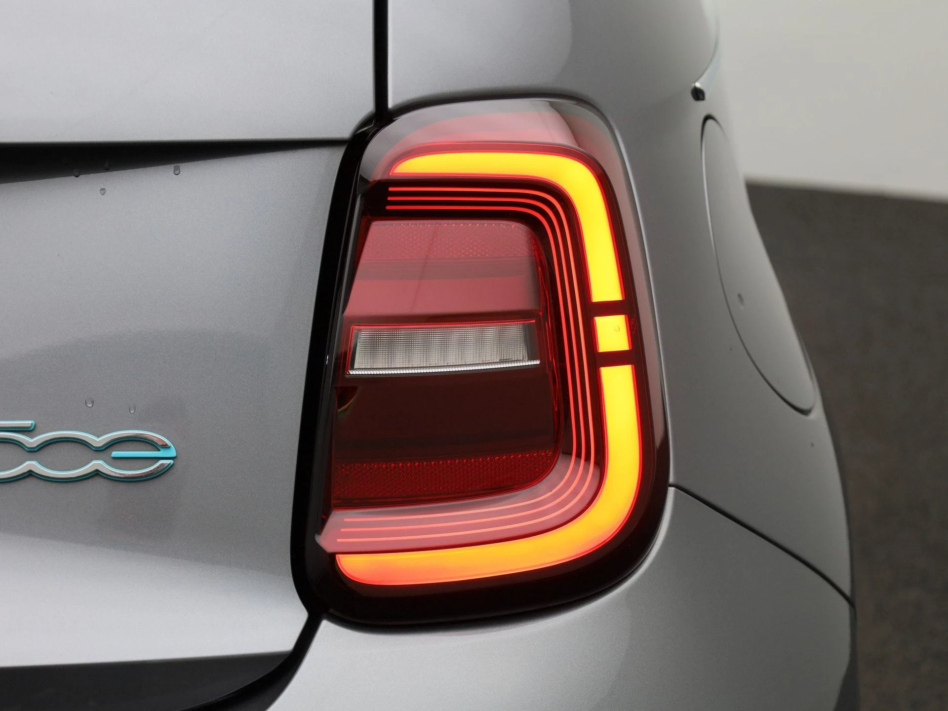 Fiat-500e-image-38
