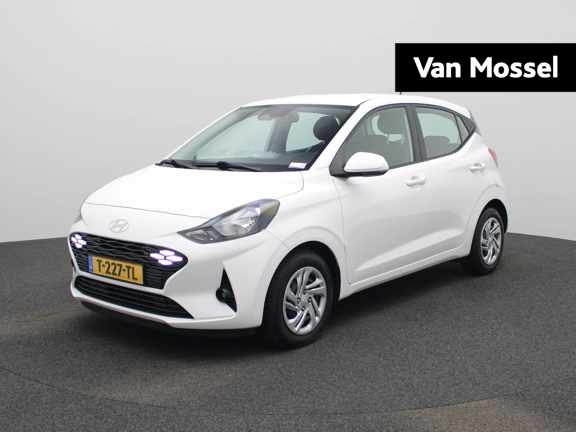 Hyundai-i10-image-0