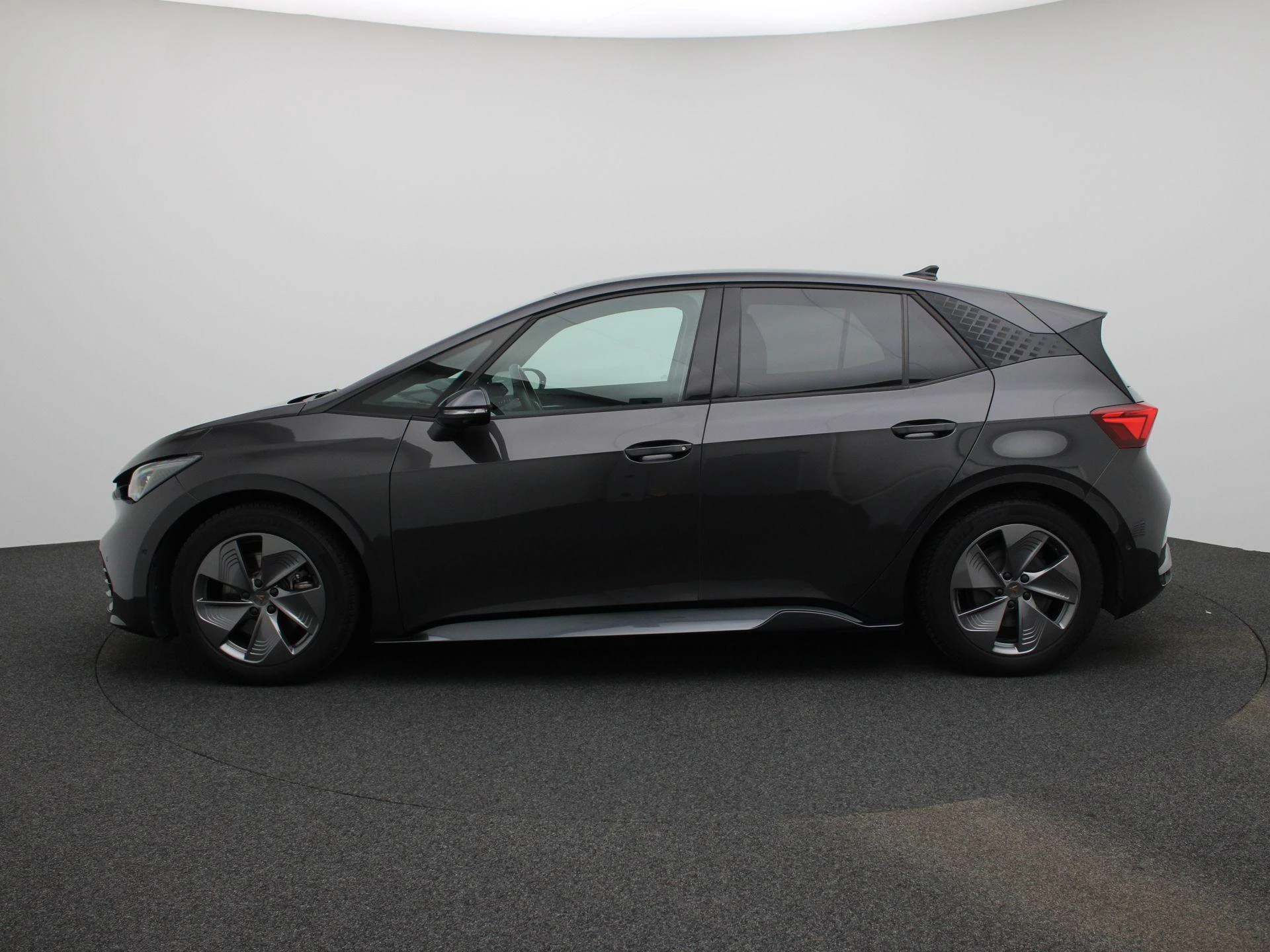 CUPRA-Born-image-3