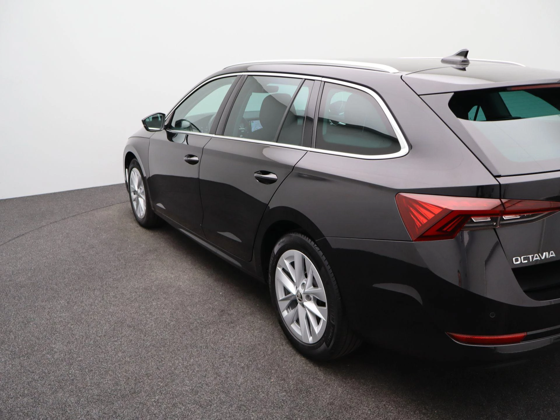 Škoda Octavia Combi 1.0 TSI Business Edition Plus