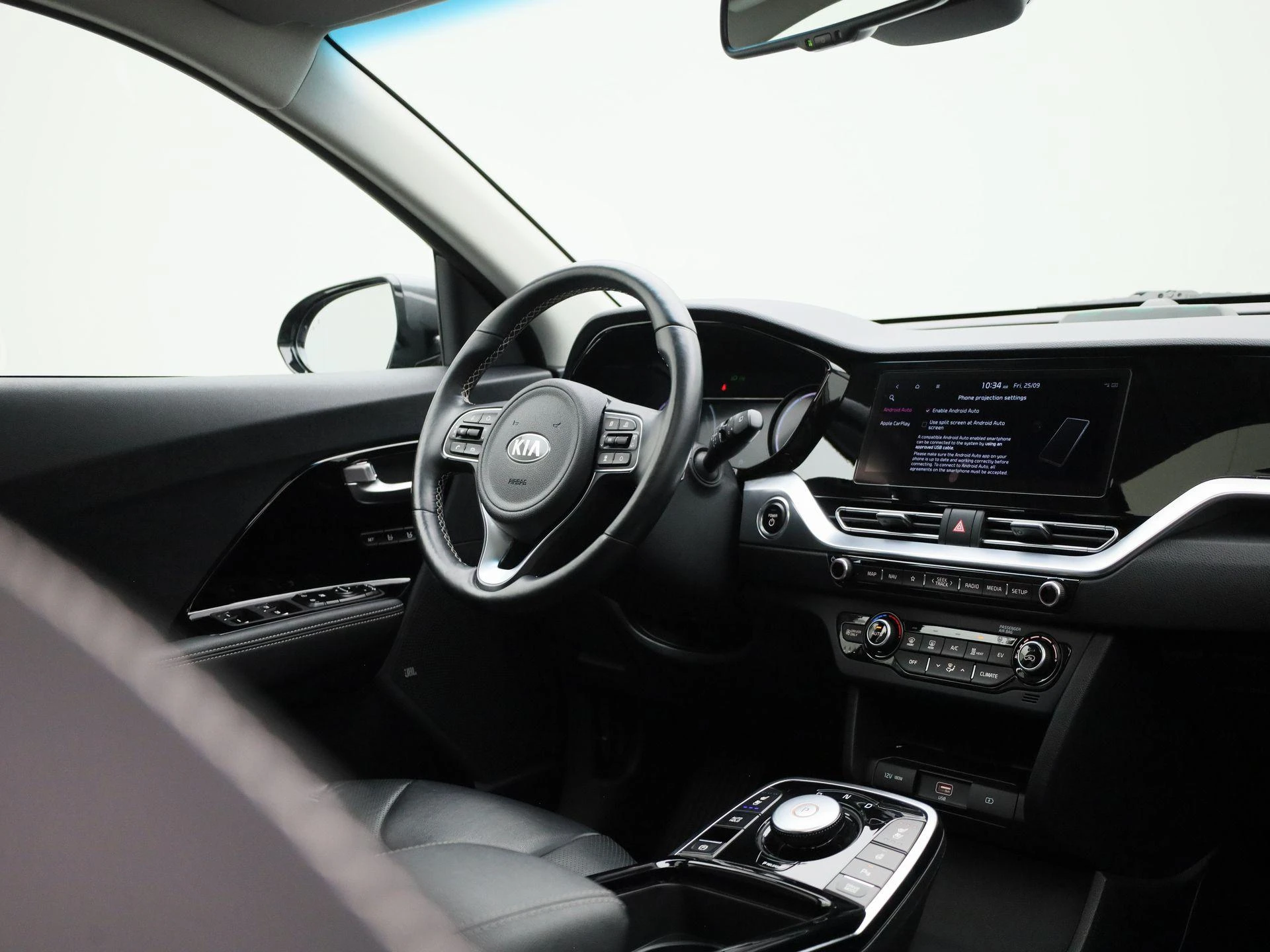 Kia-e-Niro-image-38