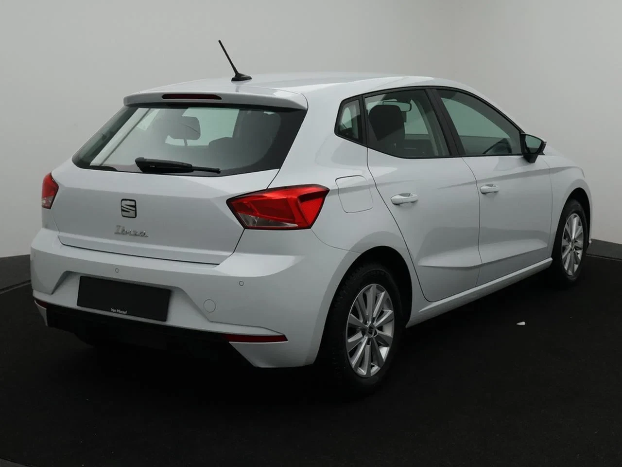 SEAT-Ibiza-image-4