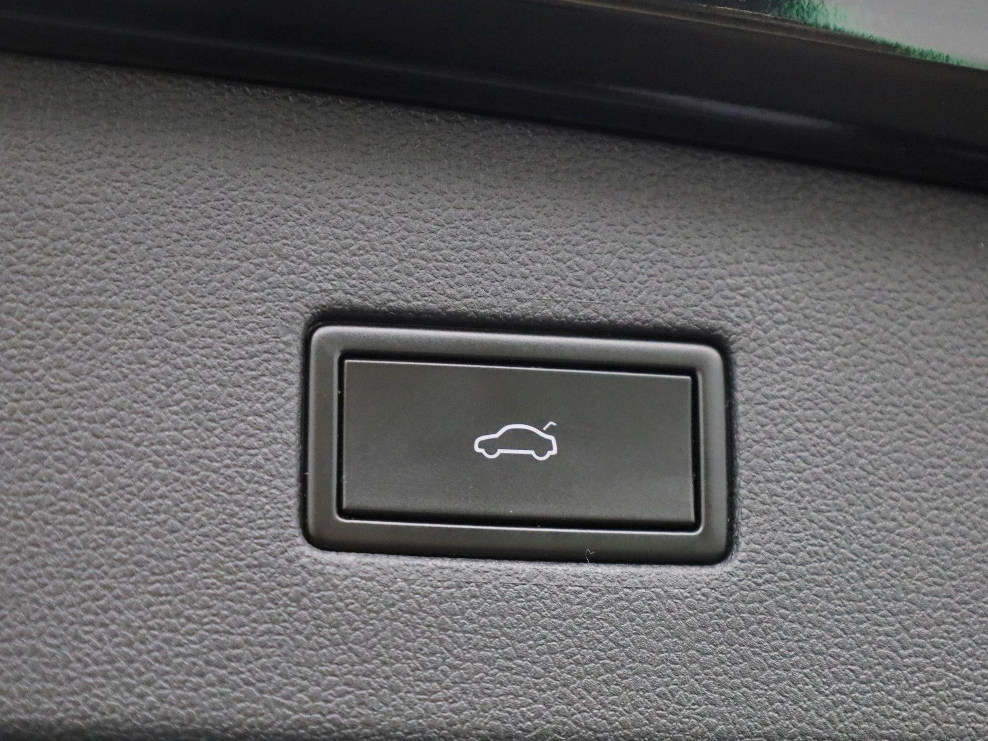 Volkswagen-Tiguan Allspace-image-15