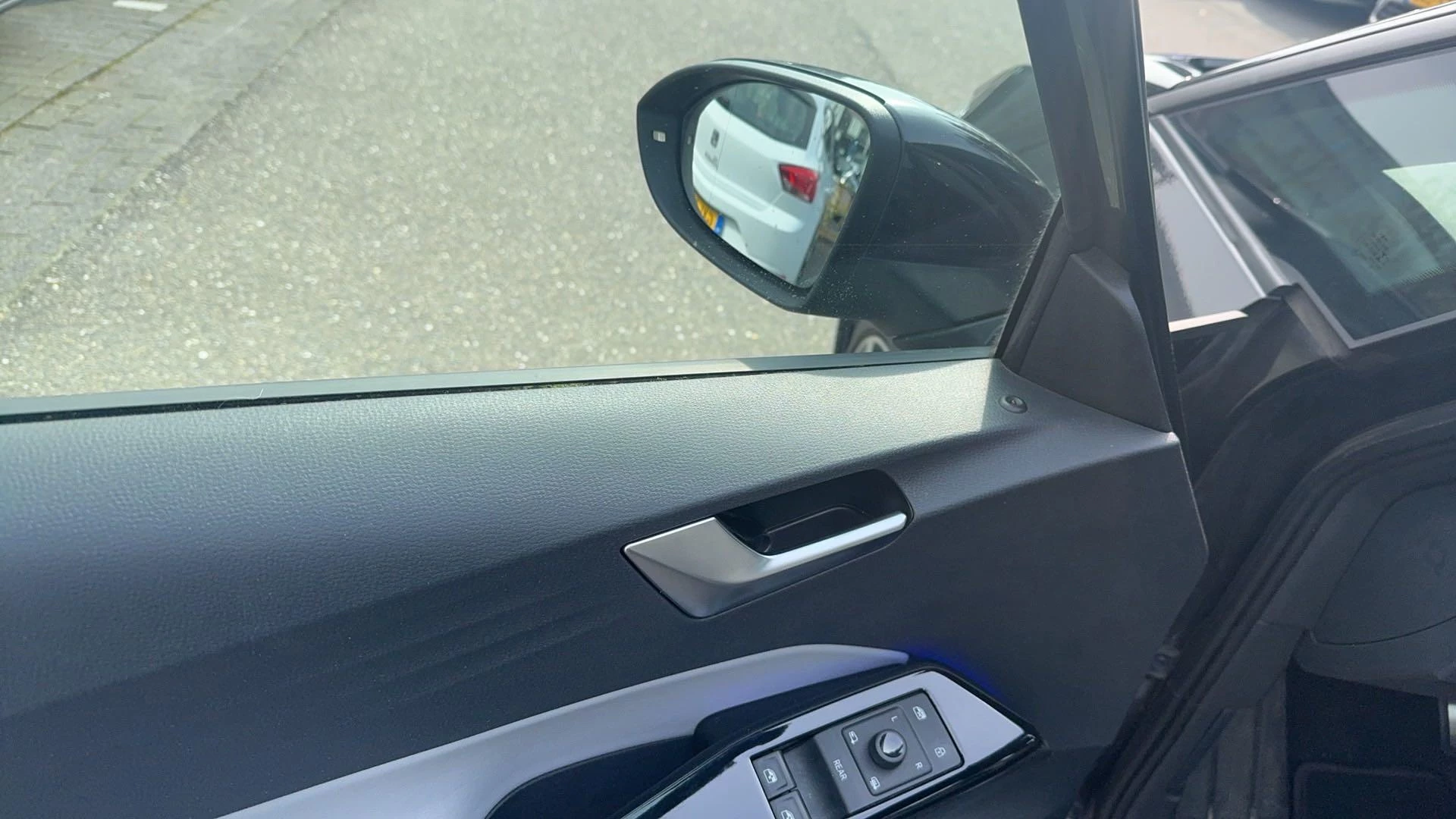 Volkswagen-ID.3-image-8