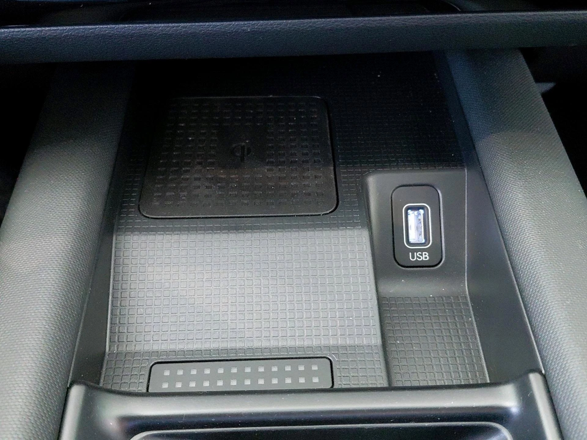 Hyundai IONIQ 6 Core Plus 77kWh