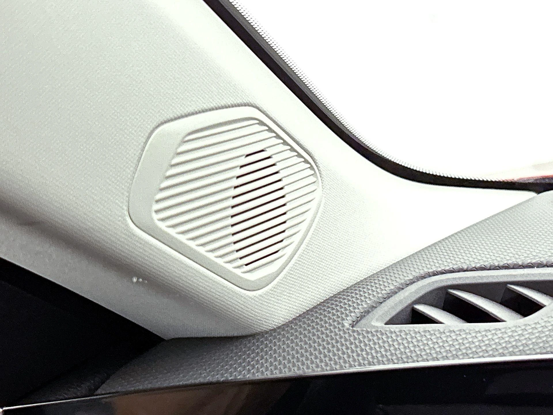 Opel-Astra-image-14