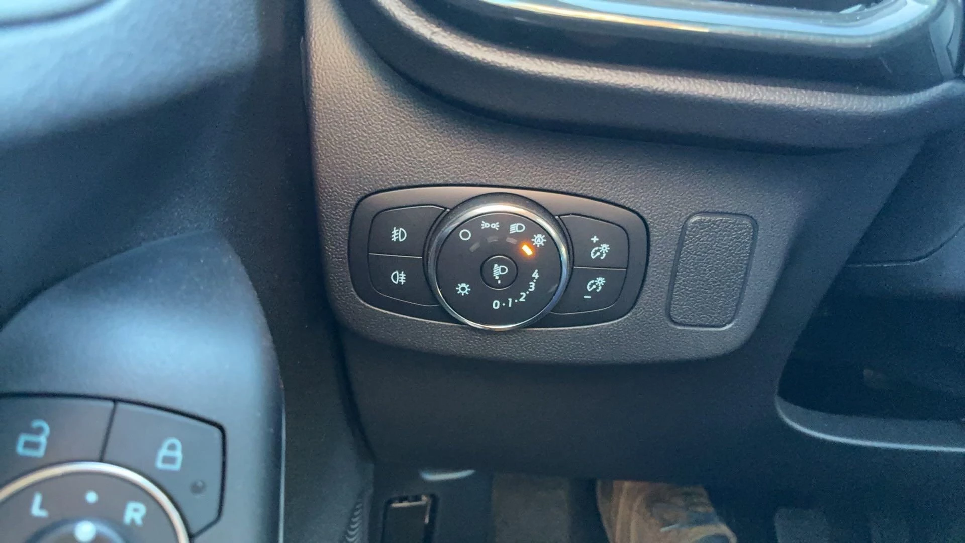 Ford-Puma-image-14