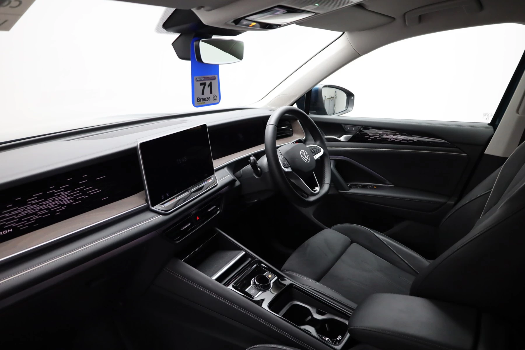 Volkswagen-Tayron-image-1