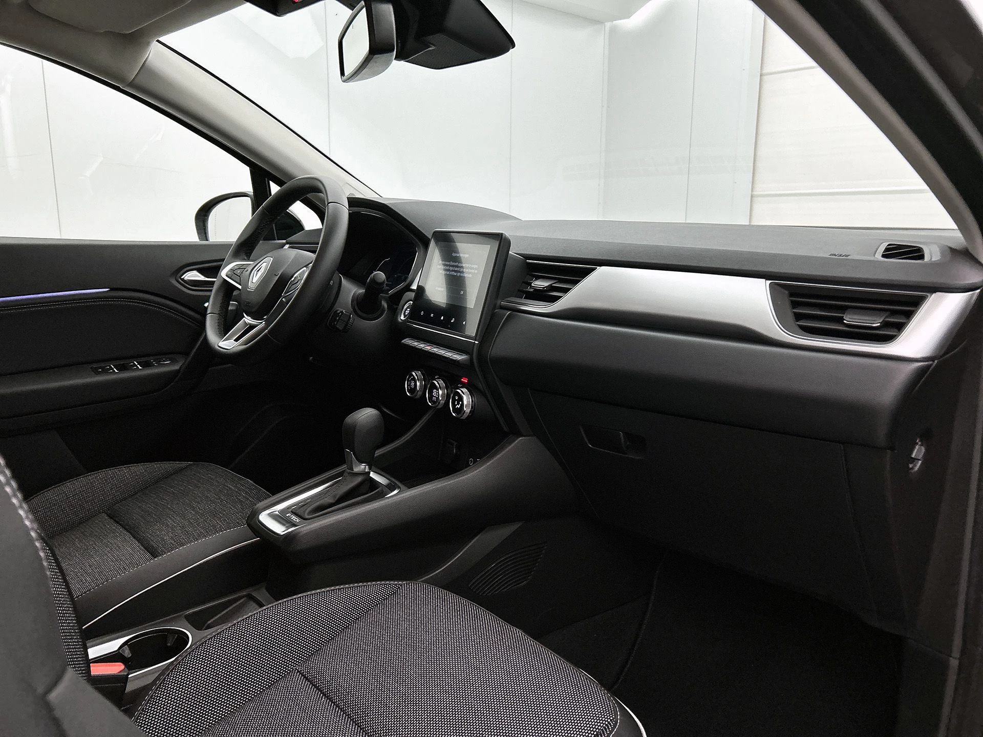 Renault-Captur-image-15