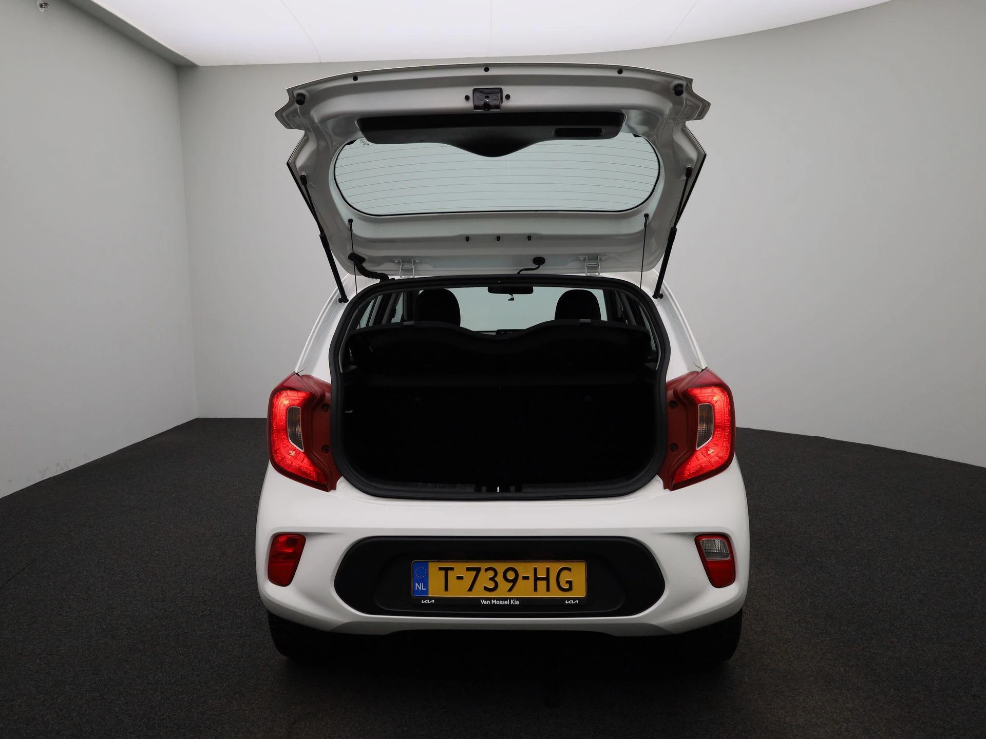 Kia-Picanto-image-10