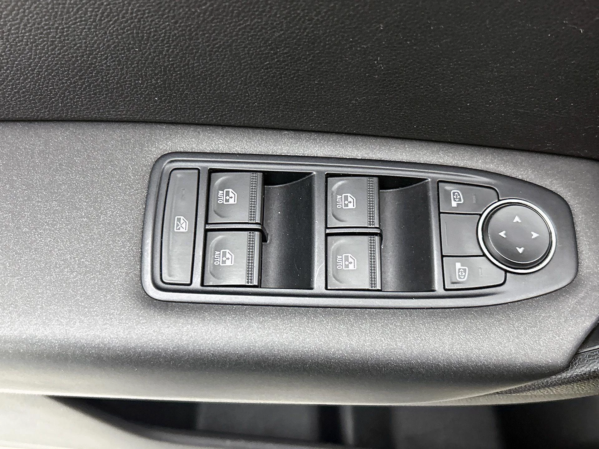 Renault-Captur-image-31