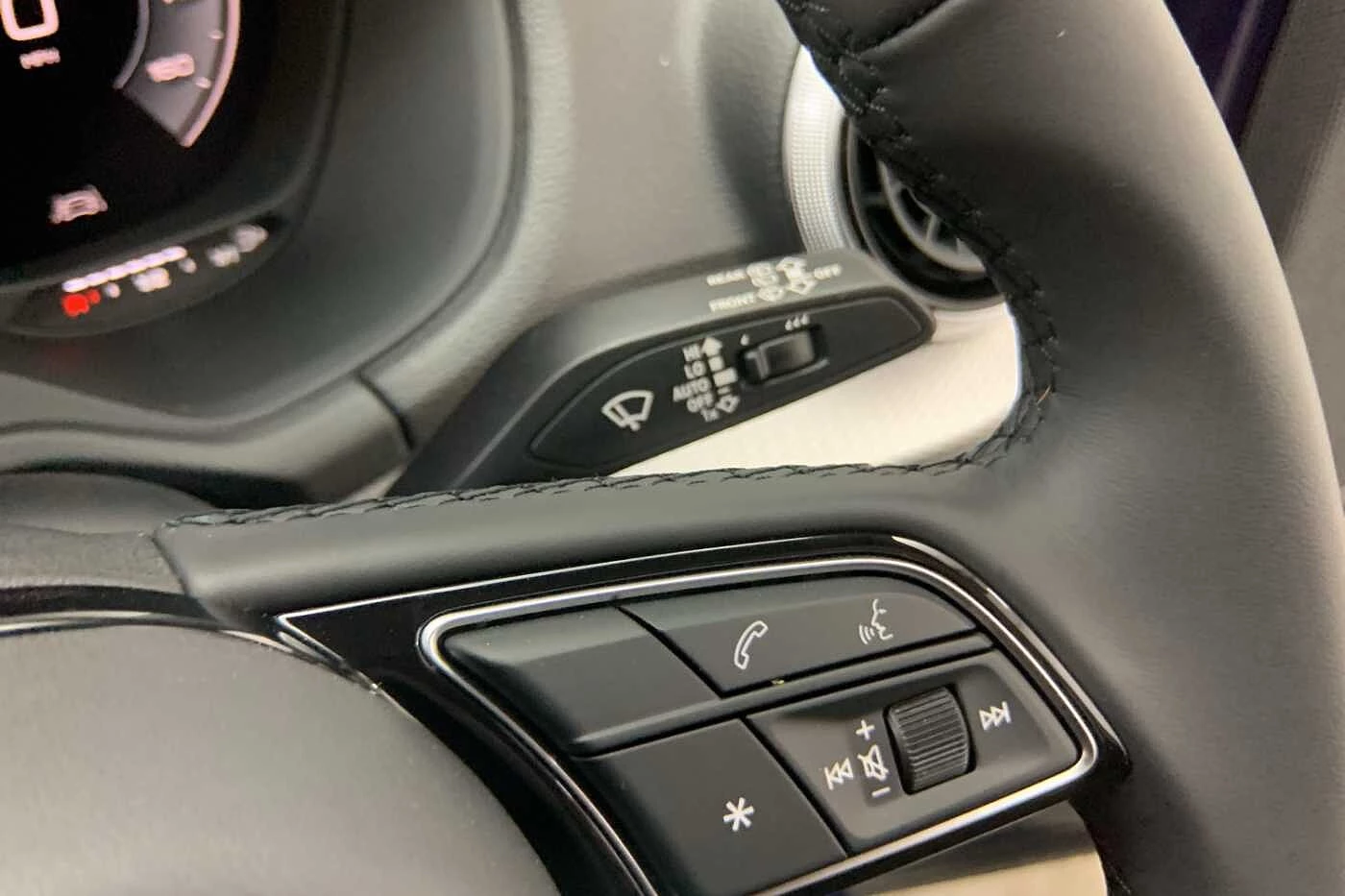 Audi-Q2-image-23