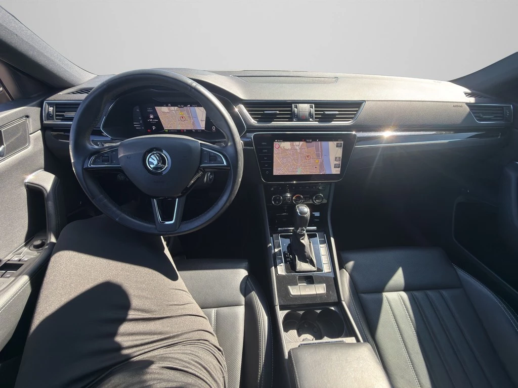 Škoda Superb Combi 2.0 TSI L&K *PANO*CANTON*AHK*STANDHEIZUNG*MATRIX*