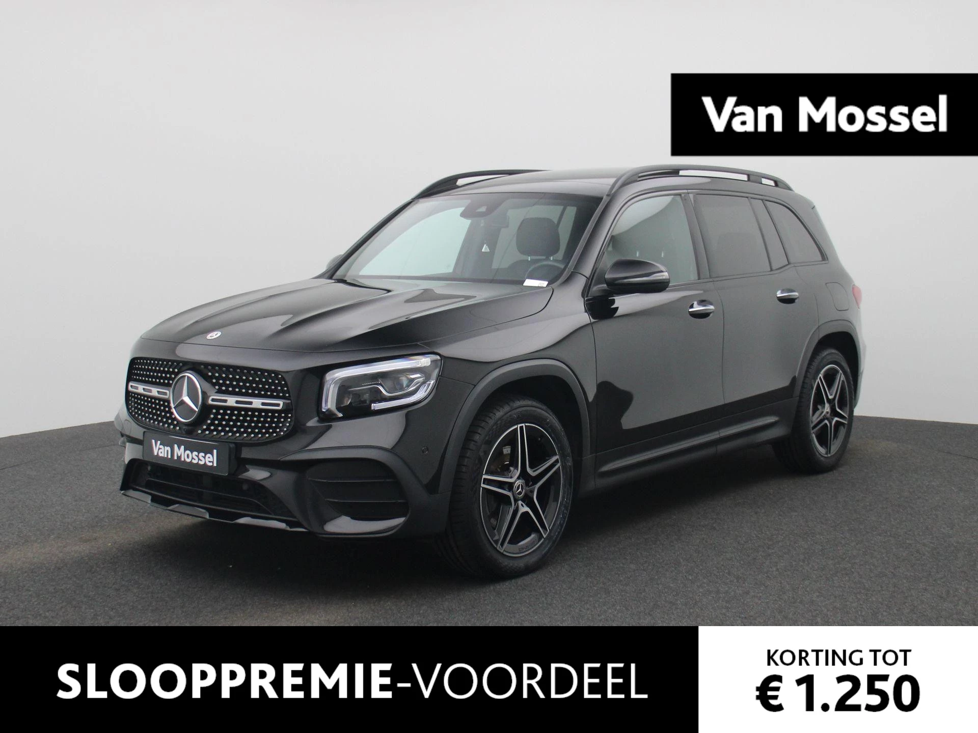 Mercedes-Benz-GLB-image-0