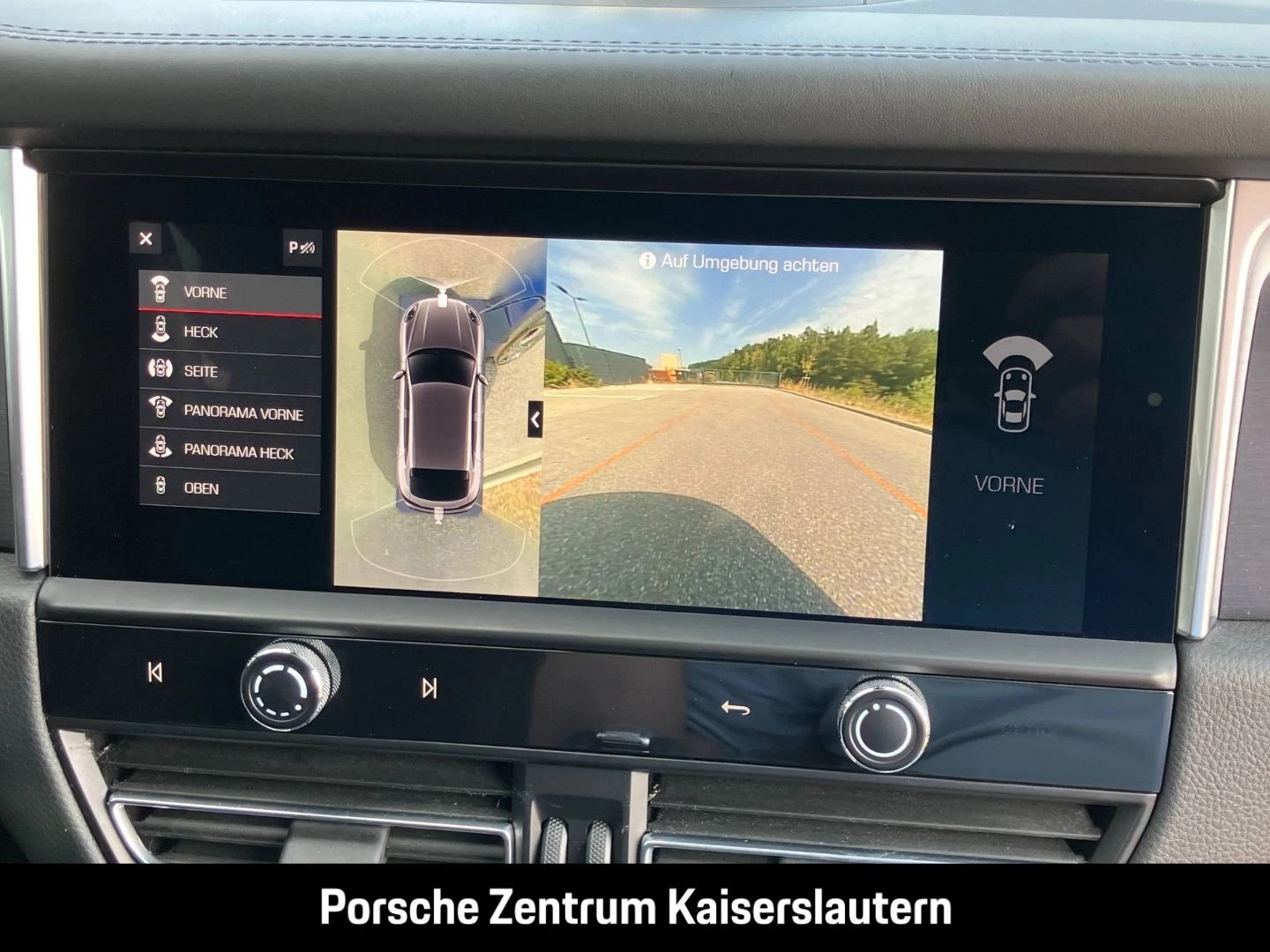 Porsche Macan GTS Standheizung SurroundView Luftfederung gts