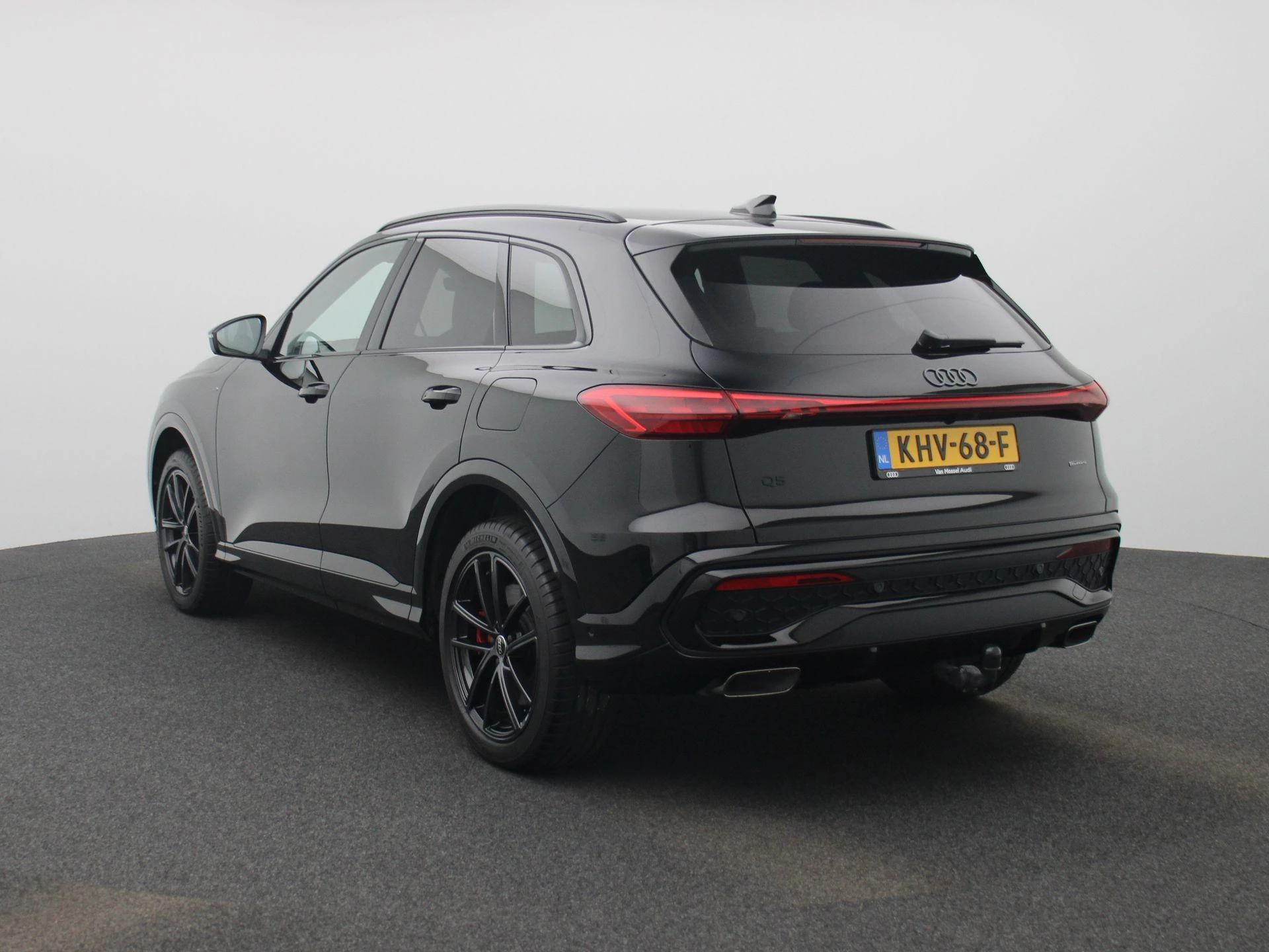 Audi Q5 2.0 TFSI e-hybrid quattro S edition Competition