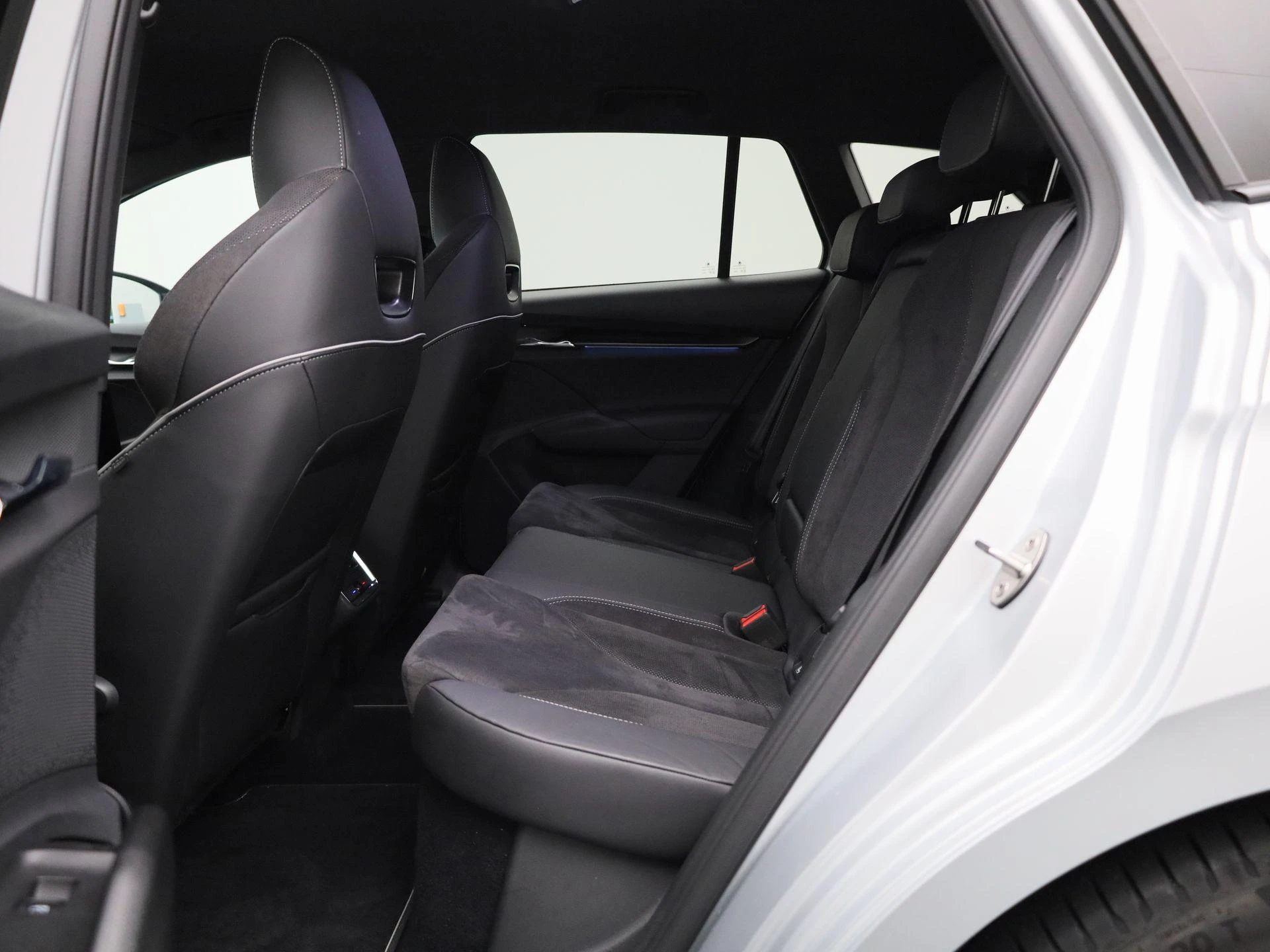 Škoda-Enyaq iV-image-11
