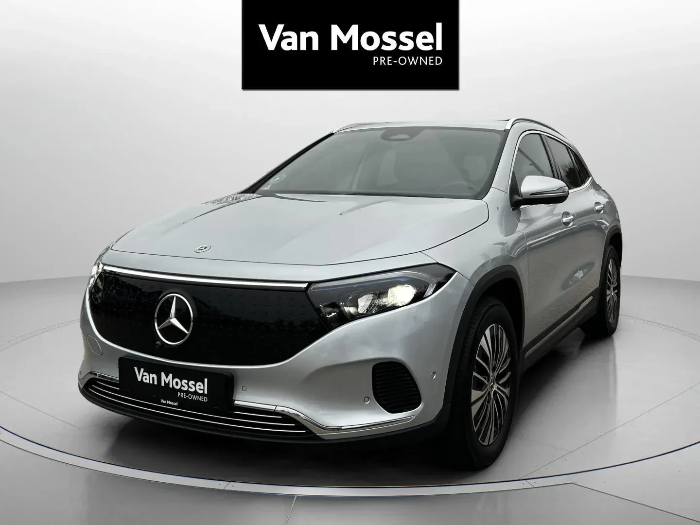 Mercedes-Benz-EQA-image-0
