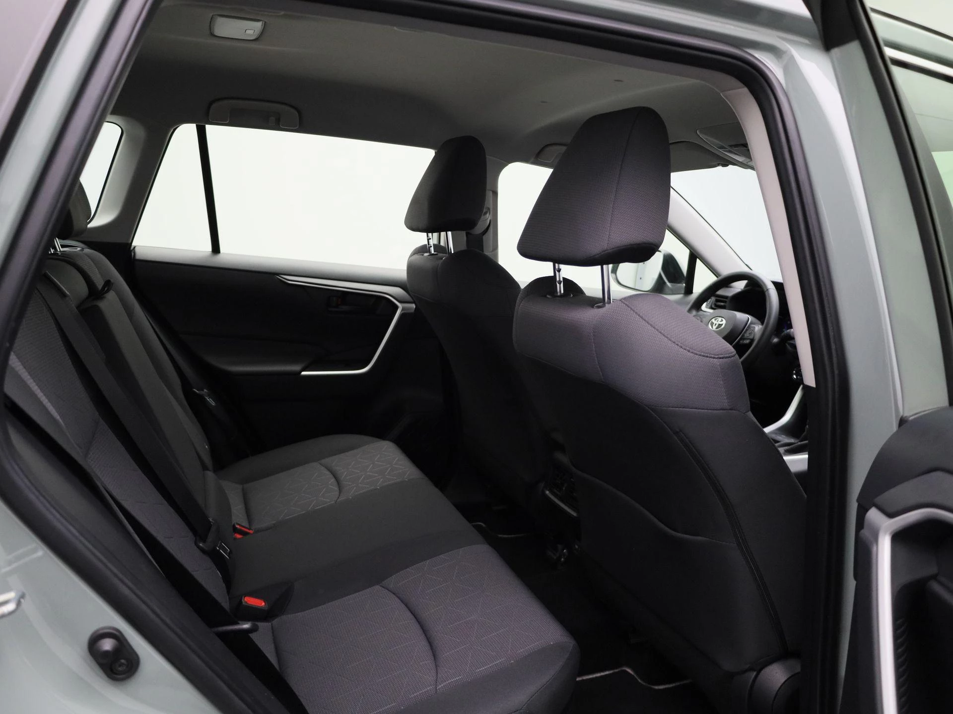 Toyota-RAV4-image-29