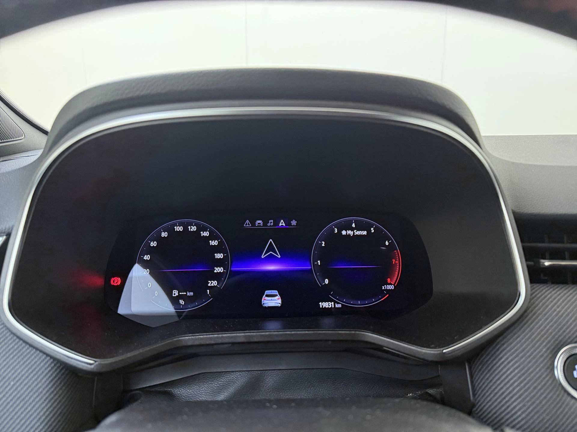 Renault-Clio-image-10